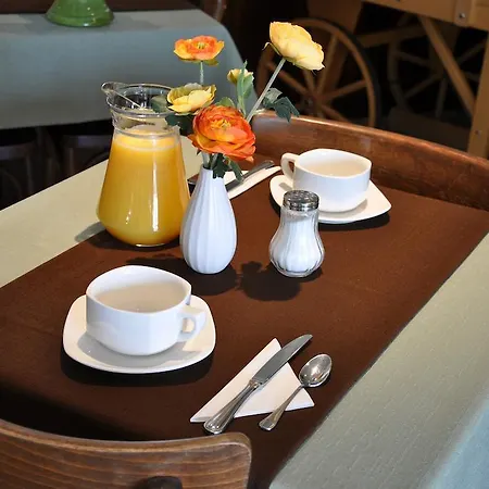 호텔 De La Grotte 엑스레뱅